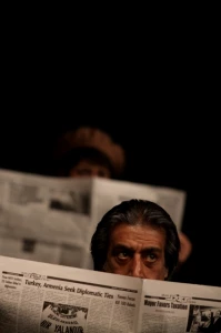 گزارش تصویری نمایش لیر شاه به کارگردانی آرش دادگر