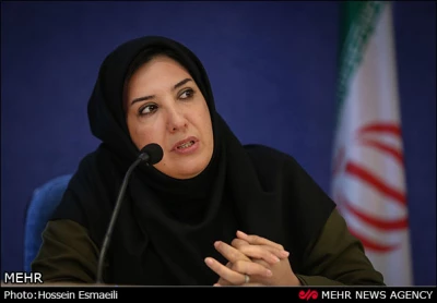 گزارش تصویری نمایش لیر شاه به کارگردانی آرش دادگر