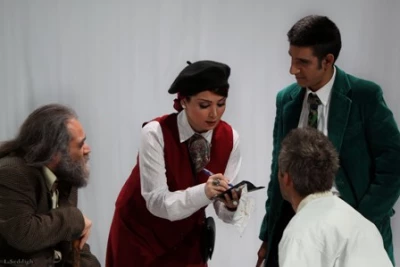 جلسه گفت و شنود نمایش 