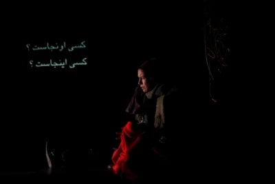 گزارش تصویری از نمایش شهر بدون آسمان کارگردان کیومرث مرادی