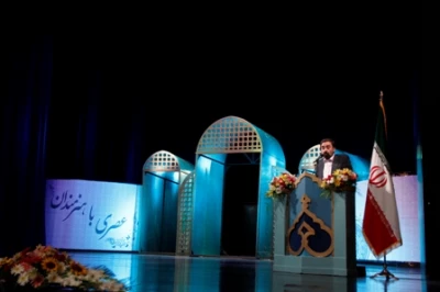 مراسم عصری با هنر مندان با حضور معاون هنری وزارت فرهنگ وارشاد اسلامی حمید شاه آبادی