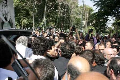 زنده یاد نوری در قطعه هنرمندان جای گرفت