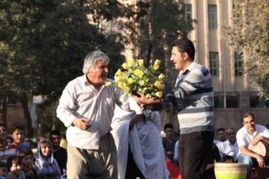 گزارش تصویری از پنجمین جشنواره سراسری تئاتر خیابانی مریوان
