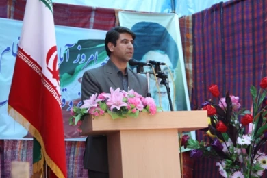 گزارش تصویری از مراسم اختتامیه پنجمین جشنواره تئاتر خیابانی مریوان