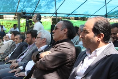 گزارش تصویری از مراسم اختتامیه پنجمین جشنواره تئاتر خیابانی مریوان
