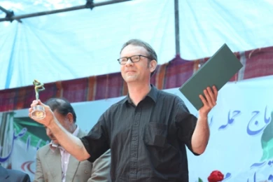 گزارش تصویری از مراسم اختتامیه پنجمین جشنواره تئاتر خیابانی مریوان