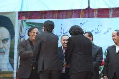 گزارش تصویری از مراسم اختتامیه پنجمین جشنواره تئاتر خیابانی مریوان