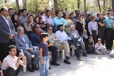 گزارش تصویری از مراسم اختتامیه پنجمین جشنواره تئاتر خیابانی مریوان