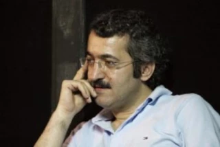 " نوشتن در تاریکی " تمدید شد