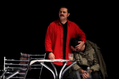 اجرای مضاعف نمایش 