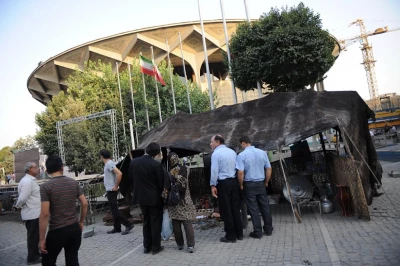 پانزدهمین جشنواره بین المللی نمایش های آیینی و سنتی در تئاترشهر-9

گزارش تصویری از روز اول جشنواره