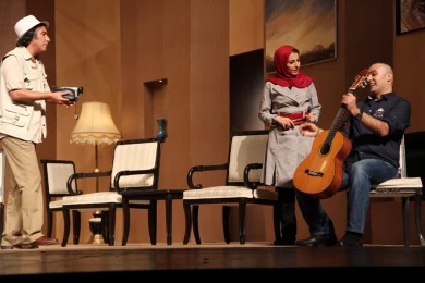 گزارش تصویری

نمایش " بعضی وقتها خوبه که آدم چشمهاشو ببنده...!" / عکاس: اختر تاجیک