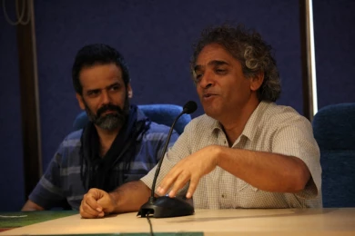 'گزارش تصویری

نشست خبری نمایش ساقی / عکاس : امیر خدامی