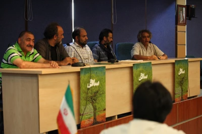 'گزارش تصویری

نشست خبری نمایش ساقی / عکاس : امیر خدامی