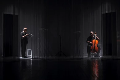 'گزارش تصویری

نمایش سیمرغ / عکاس : سیامک زمردی مطلق