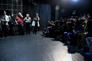 گزارش تصویری

نشست پرسش و پاسخ گروه نمایش " درخشش در ساعت مقرر" با تماشاگران