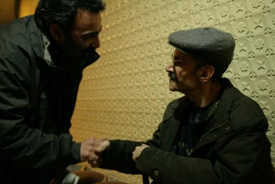 سعدی افشار در تئاتر شهر:

برای حفظ روحیه ام تئاتر می بینم