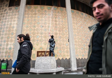گزارش تصویری / 1

شستشوی نمای بیرونی تئاتر شهر / عکاس : وحید سهرابی