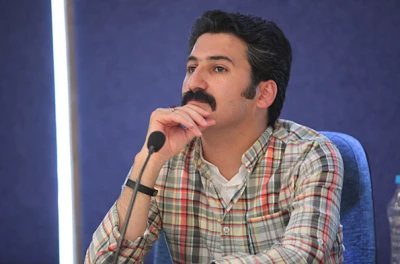 'گزارش تصویری

نشست خبری نمایش 