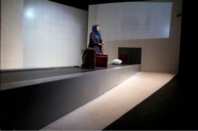 گزارش تصویری

نمایش " اینجا کجاست " / عکاس: مهدی آشنا