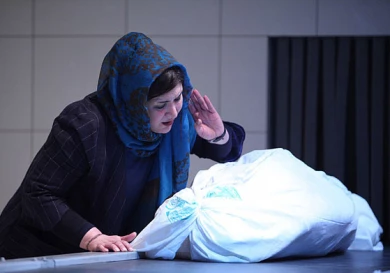 گزارش تصویری

نمایش " اینجا کجاست " / عکاس: مهدی آشنا