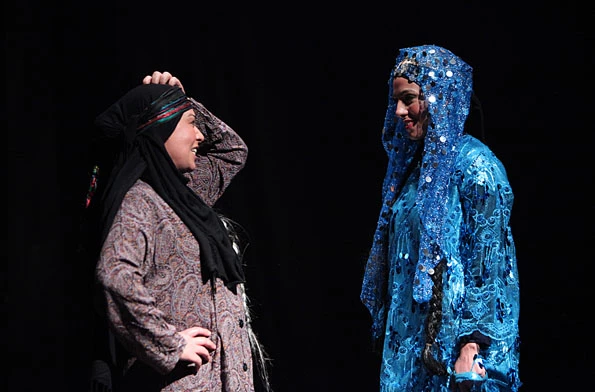 گزارش تصویری 

نمایش ترنج / عکاس : مهدی آشنا