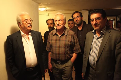 گزارش تصویری

مراسم افتتاحیه کافه تریا و سالن انتظار تالار قشقایی / عکاس : مهدی آشنا