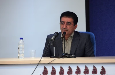 گزارش تصویری

روز سوم چهارمین سمینار بین المللی نمایش های آیینی سنتی / عکاس: مهدی آشنا