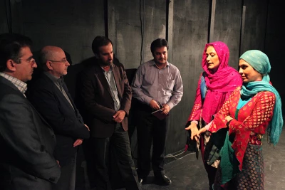 گزارش تصویری 

حضور معاون هنری وزیر ارشاد در جشنواره نمایش های آیینی سنتی/ عکاس : مهدی آشنا