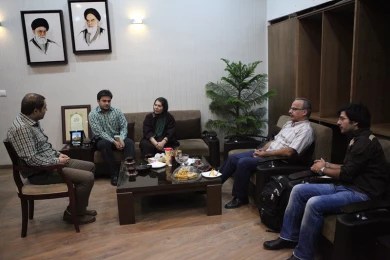 گزارش تصویری

حضور هما روستا در مجموعه تئاتر شهر / عکاس: مهدی آشنا