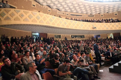 گزارش تصویری

مراسم یادبود زنده یاد حسین پناهی در تالار اصلی تئاتر شهر/ عکاس : مهدی آشنا
