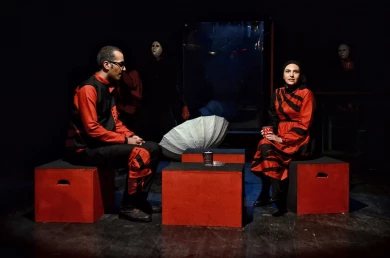 گزارش تصویری

نمایش "چشم ها " ( خانه نمایش . کارگردان: بهار محمودزاده) / عکاس: محمد وفایی