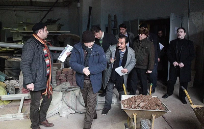 گزارش تصویری

بازدید معاون امور هنری وزیر ارشاد از روند بازسازی مجموعه تئاتر شهر / عکاس : مهدی اشنا