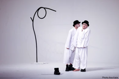 گزارش تصویری

نمایش در انتظار گودو / عکاس: آواکیایی