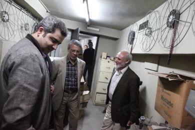 گزارش تصویری

بازدید مدیرکل هنرهای نمایشی از تئاتر شهر / عکاس: مهدی آشنا