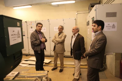 گزارش تصویری

بازدید مدیرکل هنرهای نمایشی از تئاتر شهر / عکاس: مهدی آشنا
