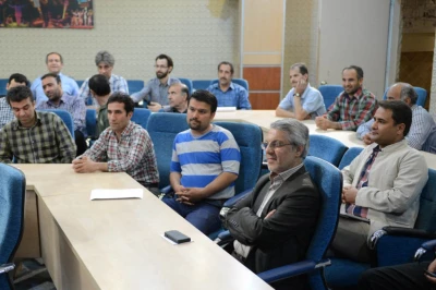 گزارش تصویری

دیدار صمیمانه مدیرکل هنرهای نمایشی با کارکنان تئاتر شهر / عکاس: رضا معطریان