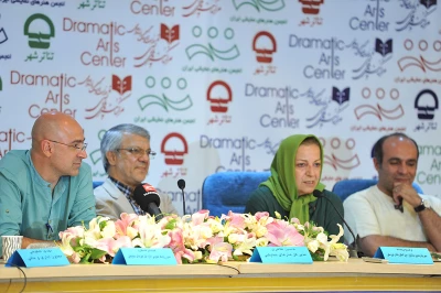 گزارش تصویری

نشست خبری مدیر کل هنرهای نمایشی / عکاس: مهدی آشنا