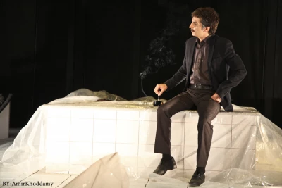 گزارش تصویری

نمایش « ماضی استمراری» / عکاس: امیر خدامی