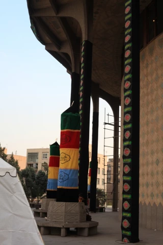 تئاتر شهر در ایام سوگواری سید الشهدا (ع) تعطیل نیست

اجرای پنج جلسه نمایشنامه خوانی در تالار اصلی تئاتر شهر