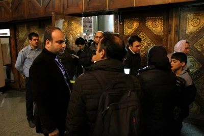 با کارکنان مجموعه تئاتر شهر در جشنواره سی و سوم تئاتر فجر - 1

 پورمحمدی: رضایت مخاطبان ارزشمند ترین دستمزد ماست