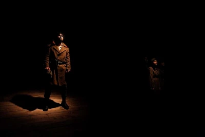 گزارش تصویری 

نمایش « مائوزر» / عکاس: مهدی آشنا