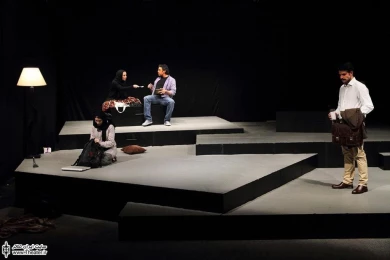 گزارش تصویری

نمایش «تقدیر بازان» / عکاس: سیامک زمردی مطلق