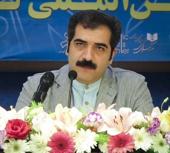 گزارش نشست رسانه‌ای سی‌وچهارمین جشنواره بین‌المللی تئاتر فجر

چهره‌ای جدید برای جشنواره تئاتر فجر