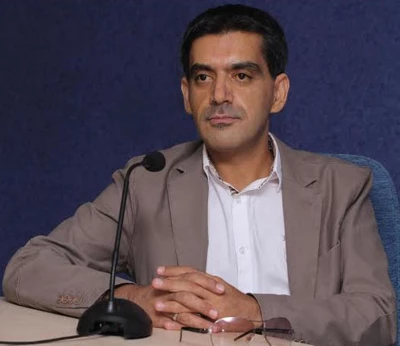 نشست خبری رپرتوار نمایشنامه خوانی تئاتر شهر

 فارغ از جناح‌بندی‌ها بیایید و تئاتر ببینید