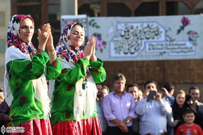 گزارش تصویری

هفدهمین جشنواره بین المللی نمایش های آیینی سنتی