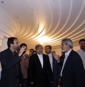 نارضایتی وزیر ارشاد، معاون هنری وزیر و مدیرکل هنرهای نمایشی از بازسازی تئاتر شهر 

 شفیعی: پیمانکار تئاترشهر شش ماه هیچ کاری نکرده است