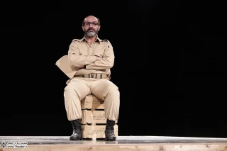 در مراسم تقدیر از عوامل نمایش «تکه‌های سنگین سرب» مطرح شد

چمرانی را نشان می‌دهیم که لبریز از عشق و محبت است