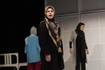 نمایش  «شلتر» - تالار قشقایی 
عکس: رضا معطریان