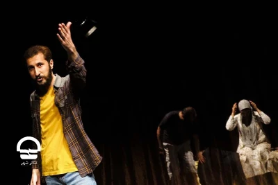 آریان رضایی کارگردان و اجرا گردان (جوکر) نمایش «برلین»

وقتی تماشاگر مشکلات را حل می کند
تغییر مساله قصه با یک راهکار